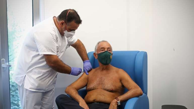 Marcelo Rebelo de Sousa tomou a vacina da gripe esta manhã para dar o exemplo.