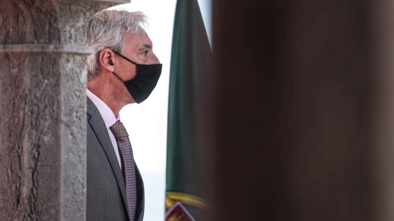 Na intervenção, o titular da Defesa começou por fazer um balanço "francamente positivo" da "resposta das Forças Armadas, e em particular do Exército, a esta pandemia"