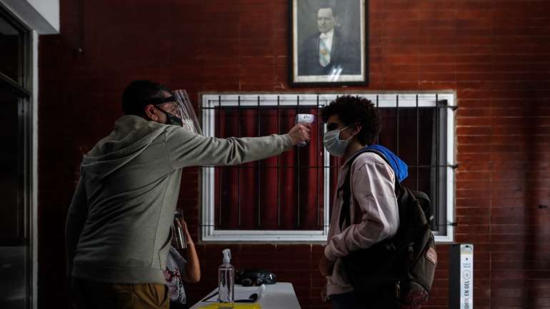 A maioria dos argentinos é contra a continuidade da quarentena após 217 dias de estritas restrições