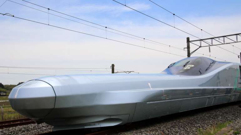 O ALFA-X não é o comboio mais rápido, mas é o mais rápido nas linhas ferroviárias tradicionais