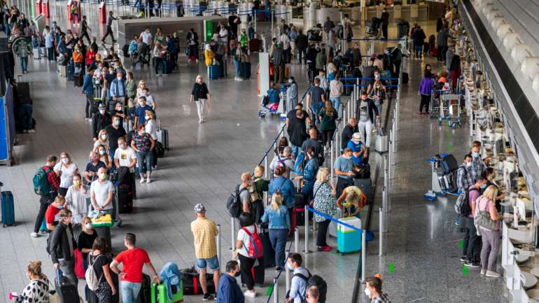 Variante é responsável pela maioria dos novos casos de Covid-19 em vários países — e mais de 80% no Reino Unido