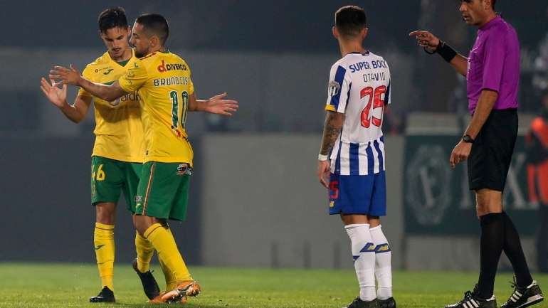 A equipa de Pepa abriu o marcador ainda na primeira parte e esteve sempre perto de marcar ainda mais golos ao longo de todo o jogo
