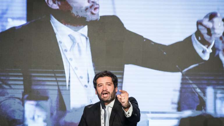 André Ventura desautorizou um dirigente local e provocou a demissão de outro. Mas o Chega/Açores parece agora alinhado