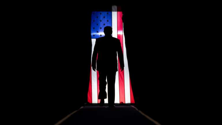 "Todos os estados recentemente reclamados por Biden serão legalmente desafiados por nós por fraude eleitoral", prometeu Trump