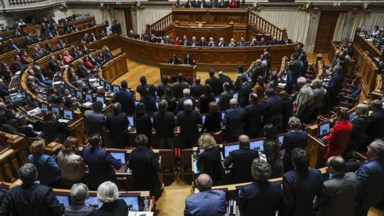 "O diploma constitui, assim, mais um elemento de resposta das políticas públicas à crise suscitada pela doença Covid-19"