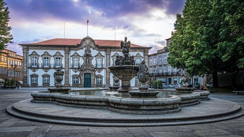 "Braga afirma-se como cidade que preserva o seu legado histórico, enquanto projeta o futuro com dinamismo e criatividade"