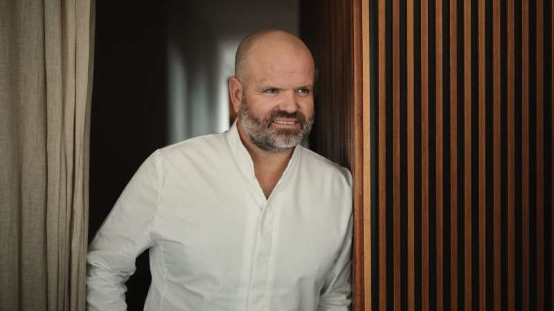 “É com muito gosto que regresso ao L’AND Vineyards, um lugar onde sempre me senti em casa. Voltar à cozinha do Mapa deixa-me muito entusiasmado", afirma Miguel Laffan