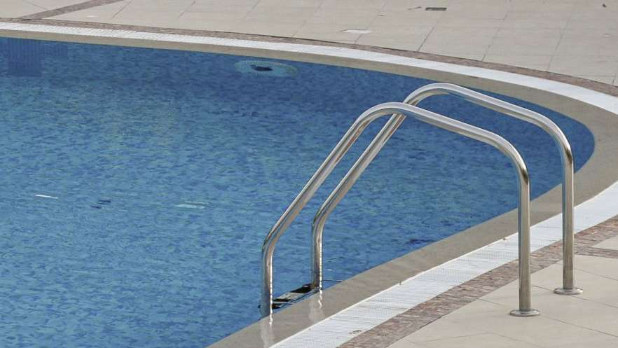 As piscinas descobertas da vila de São Brás de Alportel estão encerradas temporariamente, desde sábado