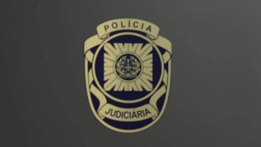 O diretor nacional da Polícia Judiciaria, Luís Neves, intervem no final da cerimónia de inauguração do Laboratório Digital Forense da Polícia Judiciária e 79.º Aniversário da PJ, em Lisboa, 21 de outubro de 2024. ANTÓNIO COTRIM/LUSA