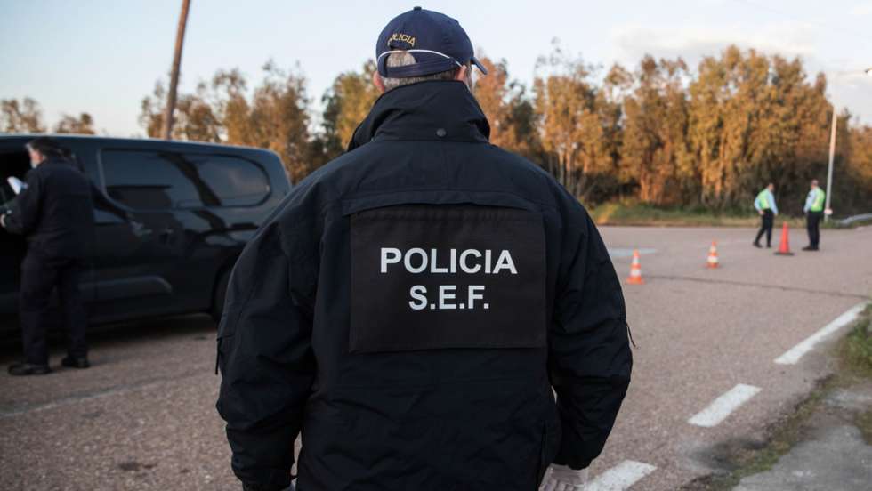 Serviço de Estrangeiros e Fronteiras