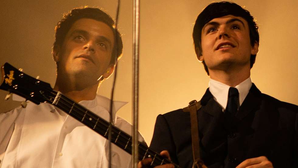 "Midas Man e os Quatro de Liverpool" é uma biografia de Brian Epstein, o malogrado "manager" dos Beatles