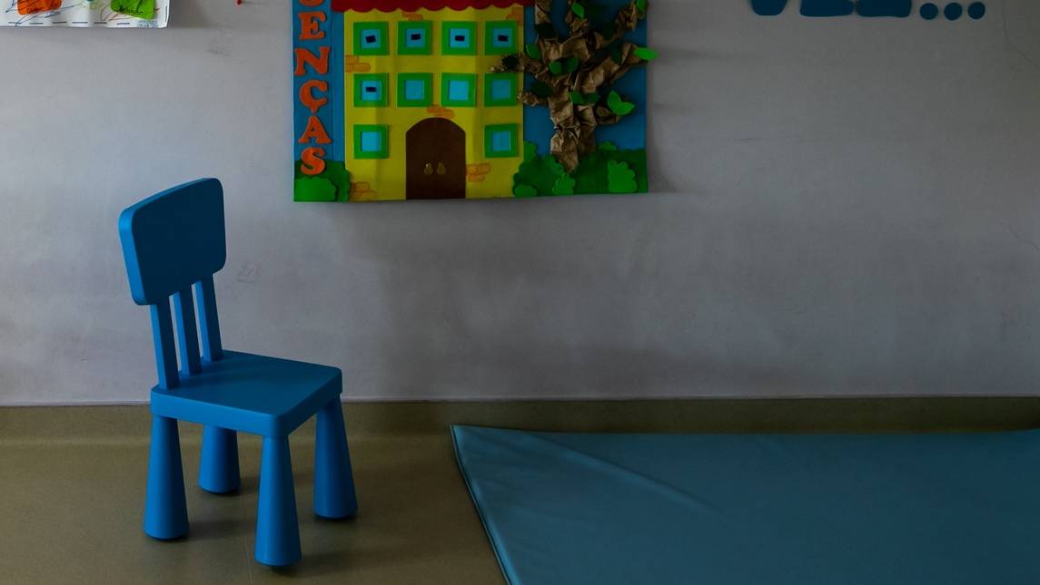 Aspeto de uma sala de aula da Creche Paço de S. Francisco, em Sacavém, 14 de maio de 2020. A creche reabre dia 18 de maio, dia definido pelo Governo para a reabertura com medidas de proteção adicionais. (ACOMPANHA TEXTO DE 15 DE MAIO DE 2020). JOSÉ SENA GOULÃO/LUSA