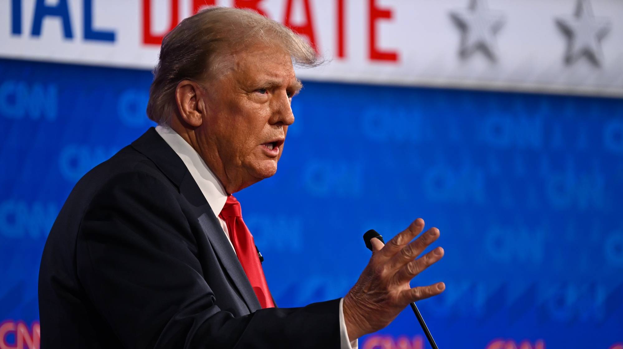 epa11442531 Former US President Donald J. Trump participates in the first 2024 presidential election debate with US President Joe Biden at Georgia Institute of Technology’s McCamish Pavilion in Atlanta, Georgia, USA, 27 June 2024. The first 2024 presidential election debate is hosted by CNN.  EPA/WILL LANZONI / CNN PHOTOS MANDATORY CREDIT: CNN PHOTOS / CREDIT CNN - WILL LANZONI   EDITORIAL USE ONLY  EDITORIAL USE ONLY