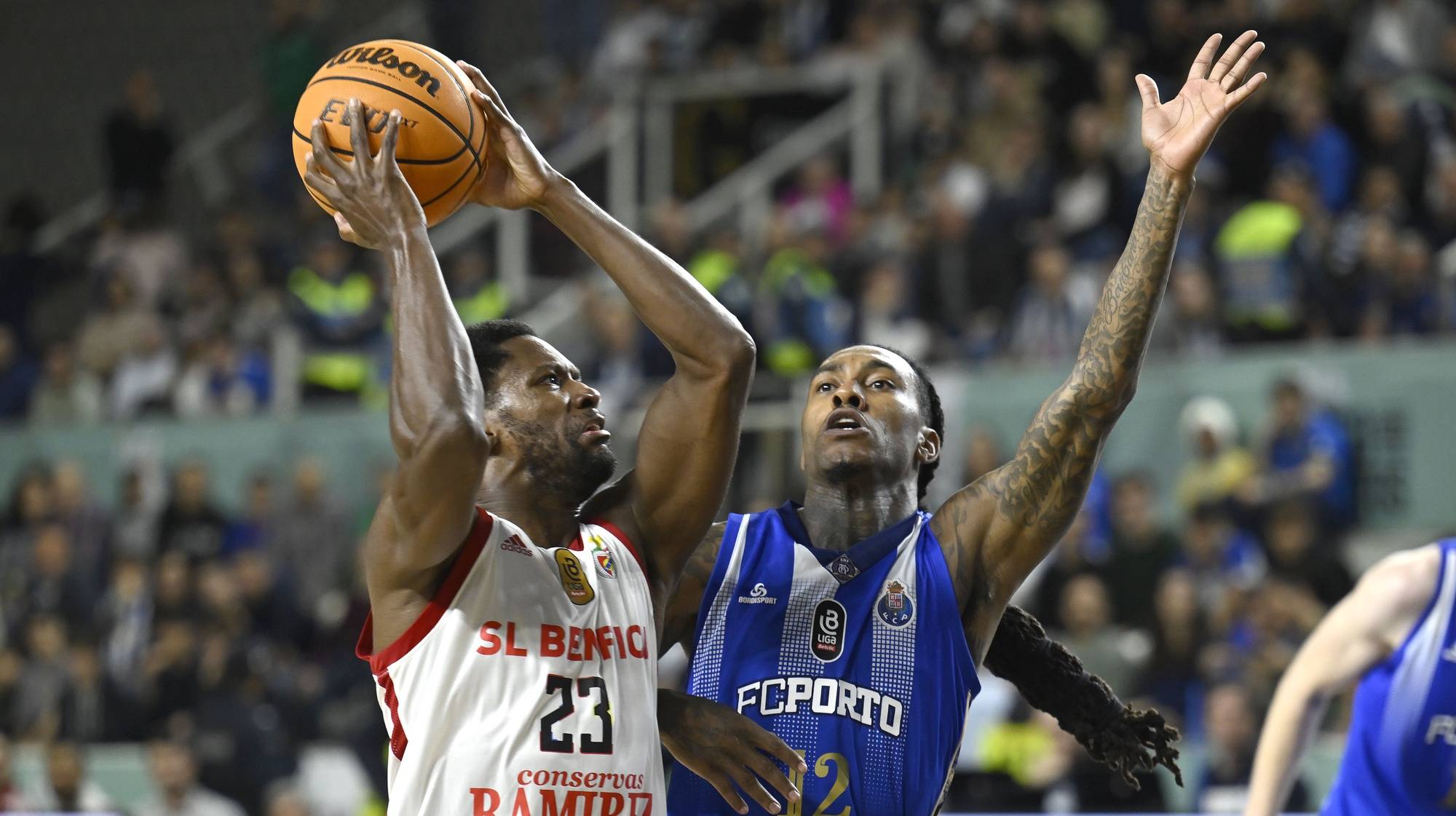 FC Porto’s player Anthony Barber (R) and Benfica’s player Toney Douglas during their Hugo dos Santos Basketball Cup Final held at Multiusos Pavilion in Gondomar City, 2024, May 5th. FERNANDO VELUDO/LUSA