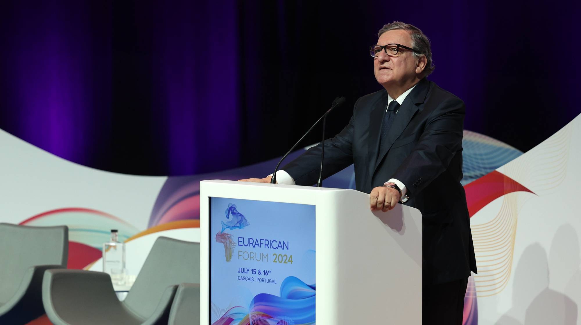 O antigo presidente da Comissão Europeia, ex- primeiro-ministro e atual presidente do Forum Euro Africa, José Manuel Durão Barroso, intervém durante a 7.ª edição do EurAfrican Forum que decorre em Cascais,15 de julho de 2024. ANTÓNIO COTRIM/LUSA