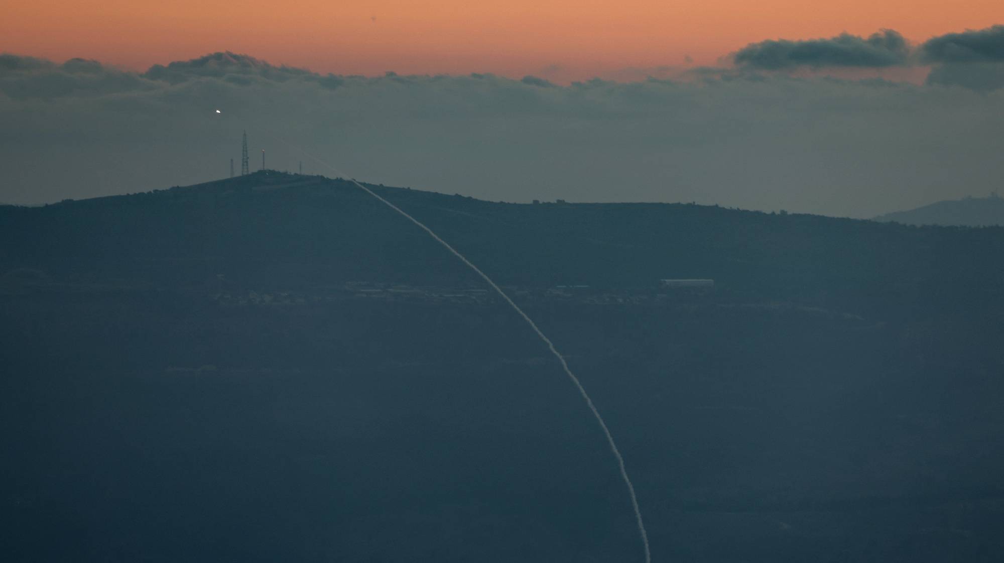 epaselect epa11543764 Israeli Iron Dome air defense systems intercept a missiles fired from south Lebanon over the upper Galilee, northern Israel, 10 August 2024. No injuries were reported following the incident.  EPA/ATEF SAFADI