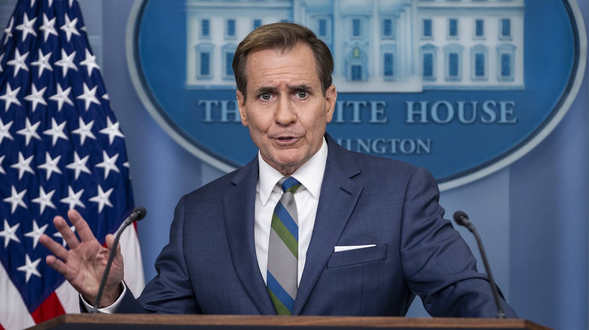 epa11513298 White House National Security Communications Advisor John Kirby speaks during the daily press briefing at the White House, in Washington, DC, USA, 31 July 2024.  EPA/SAMUEL CORUM / POOL