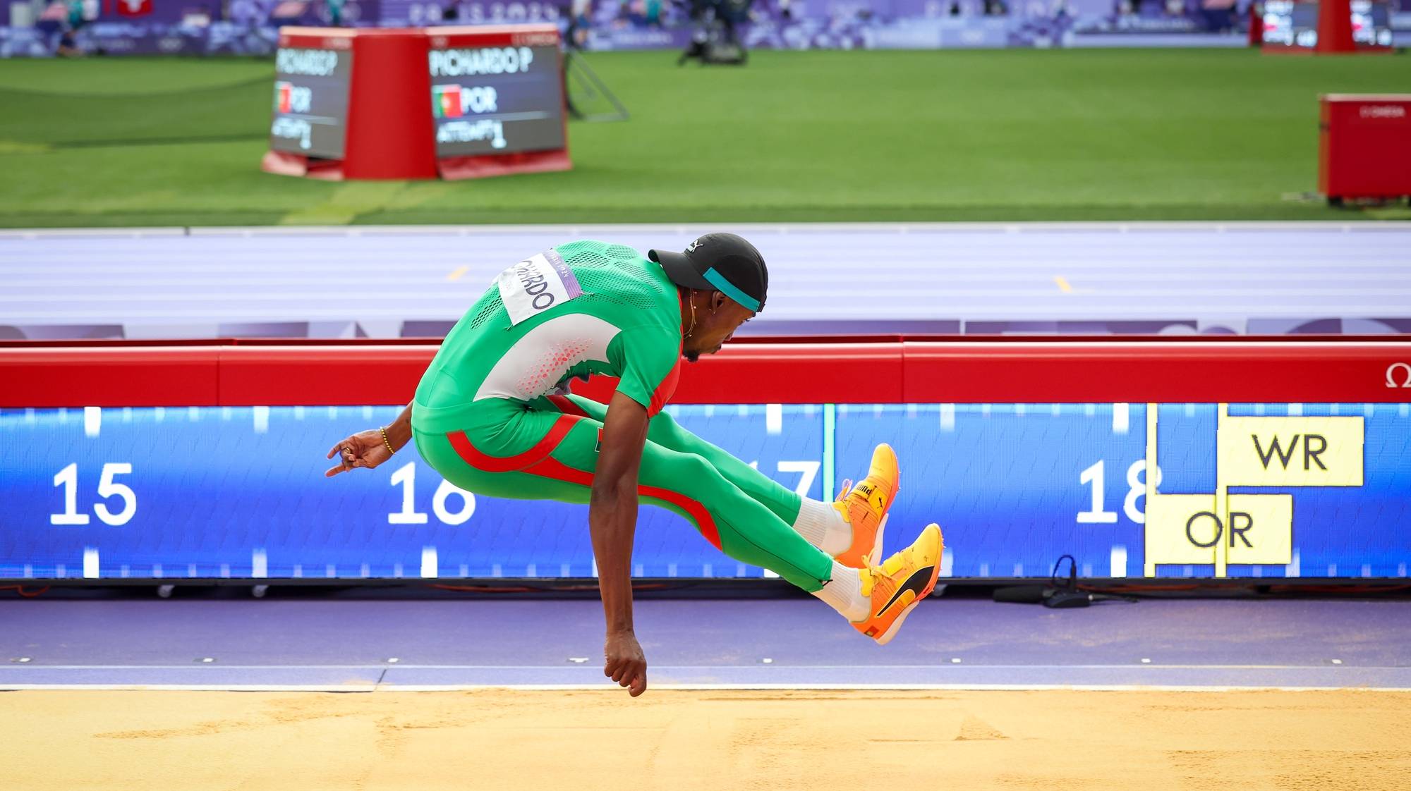 O atleta português Pedro Pichardo, durante a sua eliminatória do Triplo Salto, a contar para os Jogos Olímpicos de Paris, que decorrem entre 26 de julho e 11 de agosto, em Paris, França, 07 de agosto de 2024. JOSÉ SENA GOULÃO/LUSA