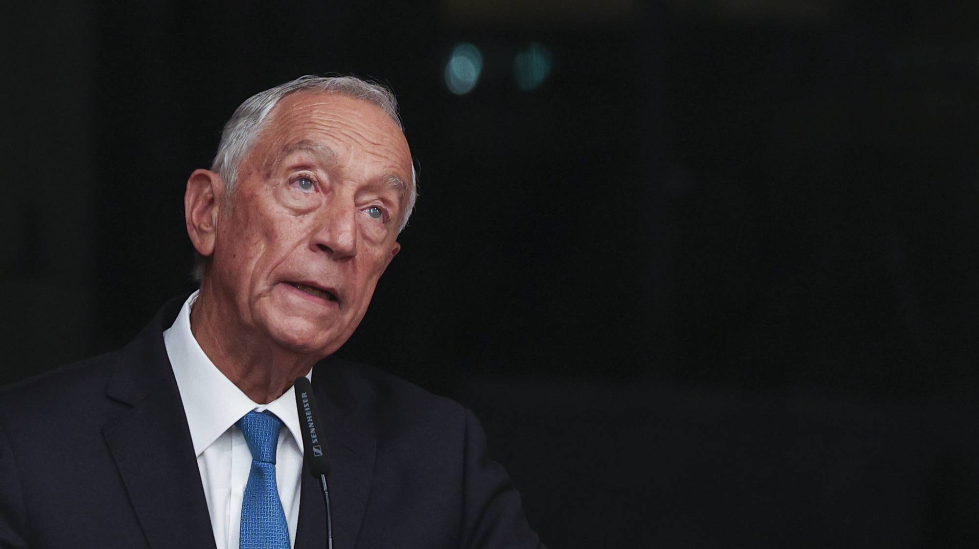 O Presidente da República, Marcelo Rebelo de Sousa, discursa durante a apresentação do livro de memórias de Eduardo Ferro Rodrigues &quot;Assim vejo a minha vida&quot; no Centro Cultural de Belém, Lisboa, 23 de outubro de 2023. TIAGO PETINGA/LUSA