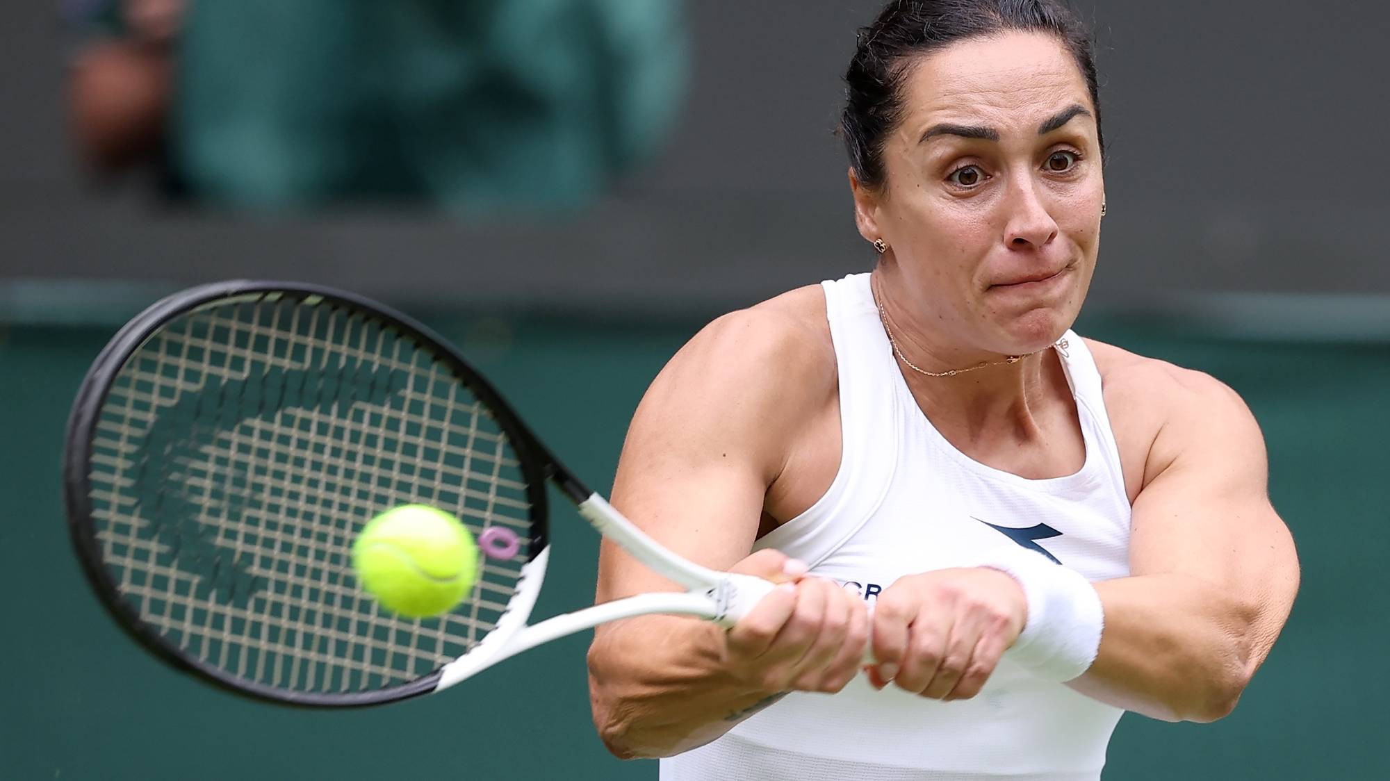 epa11450164 Martina Trevisan of Italy in action during the Women&#039;s 1st round match against Madison Keys of the USA at the Wimbledon Championships, Wimbledon, Britain, 01 July 2024.  EPA/ADAM VAUGHAN  EDITORIAL USE ONLY EDITORIAL USE ONLY