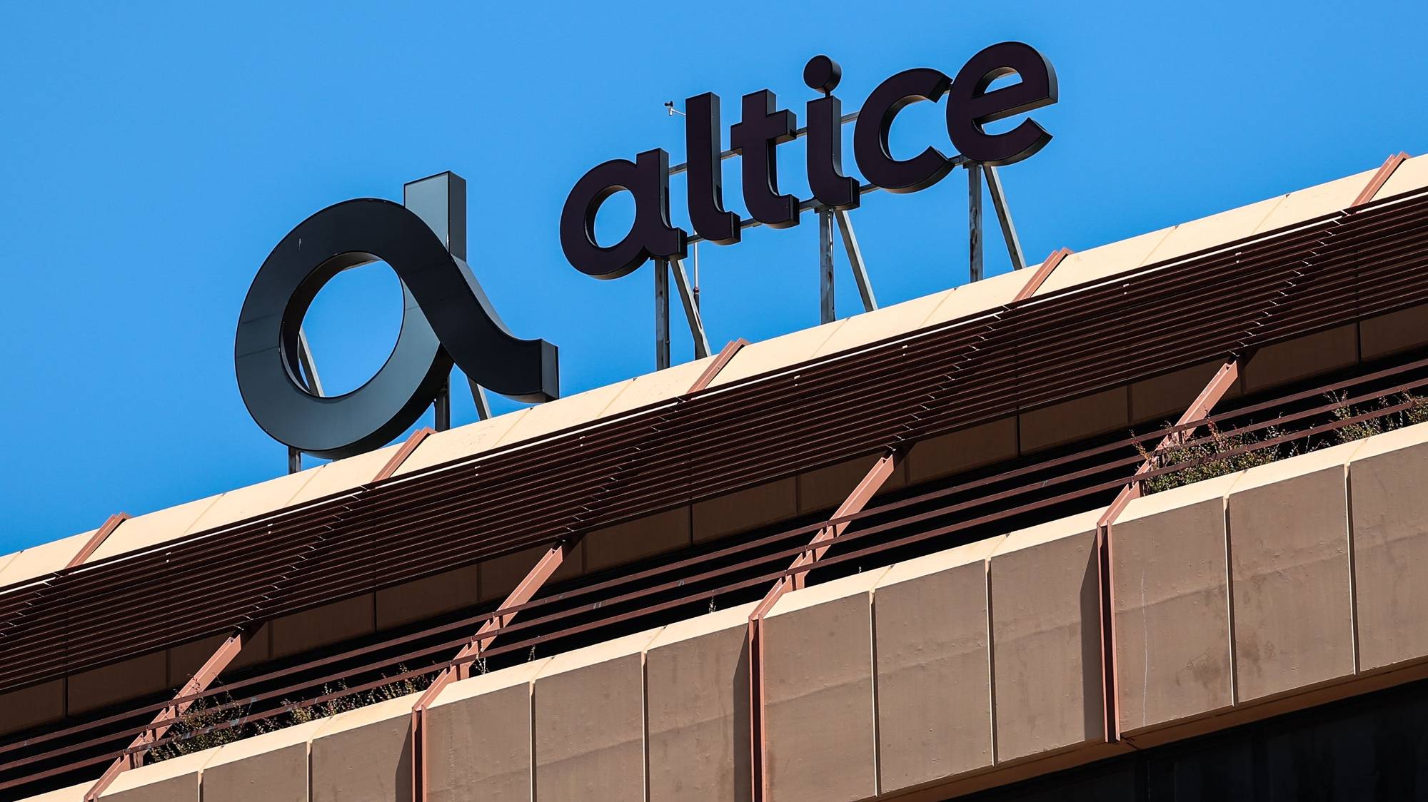 Comissão de Trabalhadores da Altice lamenta não estar presente nas negociações do ACT