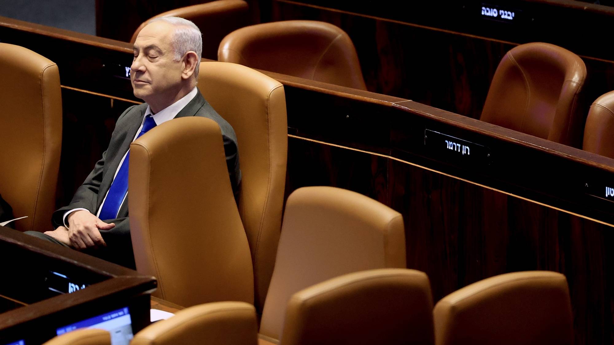 epaselect epa11483210 Israeli Prime Minister Benjamin Netanyahu attends a discussion at the Knesset, the Israeli parliament, in Jerusalem, 17 July 2024. The opposition initiated a discussion against the Netanyahu government&#039;s handling of the crisis in Gaza and in northern Israel.  EPA/ABIR SULTAN