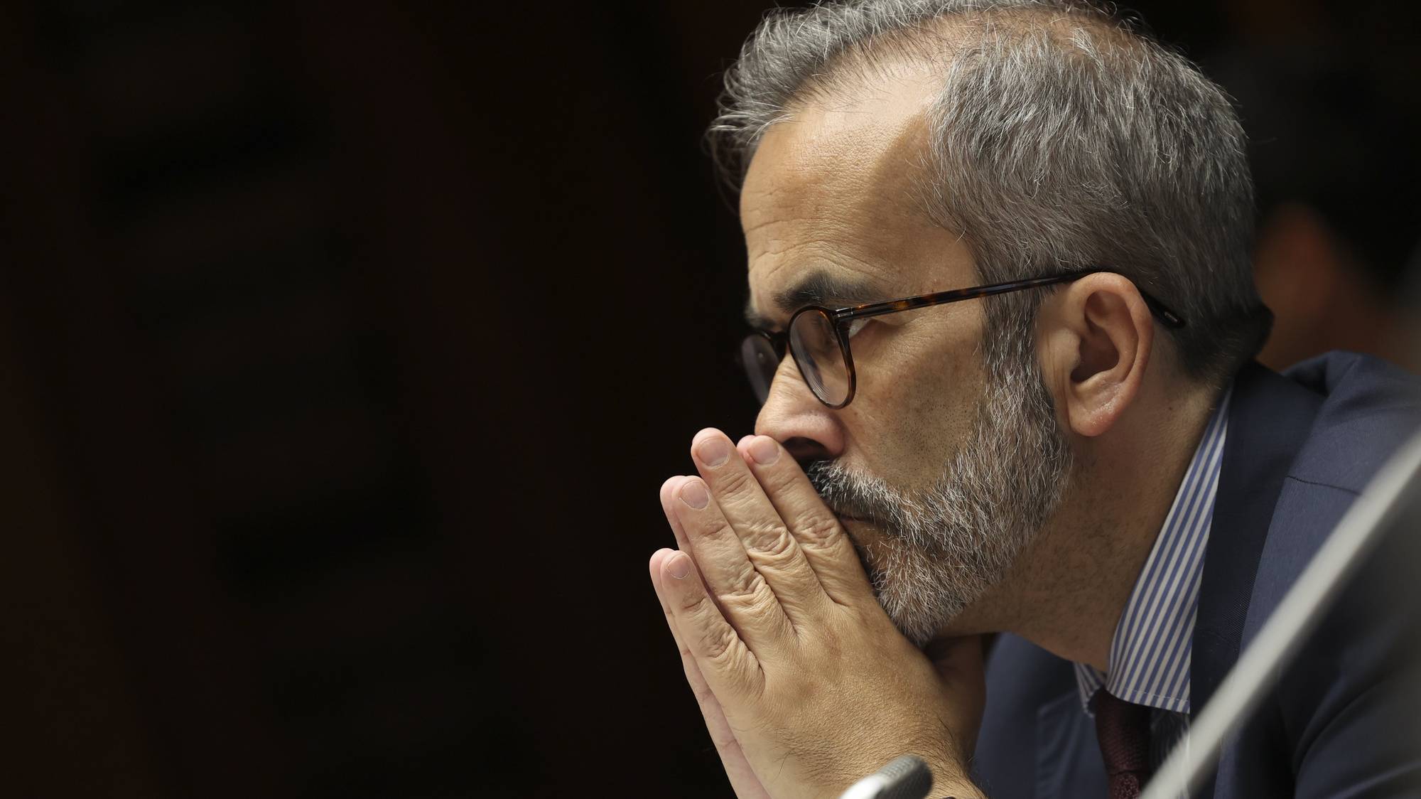 O ministro de Estado e dos Negócios Estrangeiros, Paulo Rangel, durante a sua audição na Comissão de Negócios Estrangeiros e Comunidades Portuguesas na Assembleia da República, em Lisboa, 18 de junho de 2024.  ANDRÉ KOSTERS/LUSA