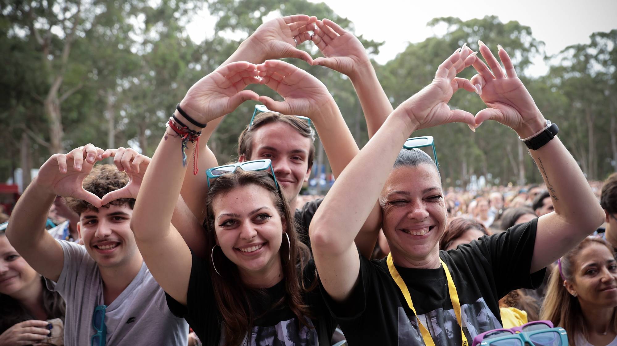 Festival goers during the second day of Mares Vivas Festival 2024 in Vila Nova de Gaia, Portugal, 20 July 2024. The festival runs until 21st July. MANUEL FERNANDO ARAUJO/LUSA