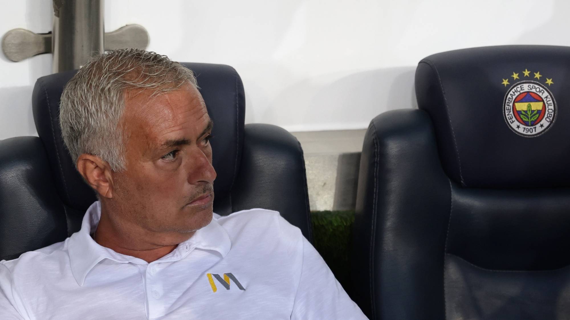 epa11547907 Fenerbahce&#039;s head coach Jose Mourinho looks on before the UEFA Champions League qualifying 3rd round second leg soccer match between Fenerbahce Istanbul and Lille OSC in Istanbul, Turkey, 13 August 2024.  EPA/ERDEM SAHIN