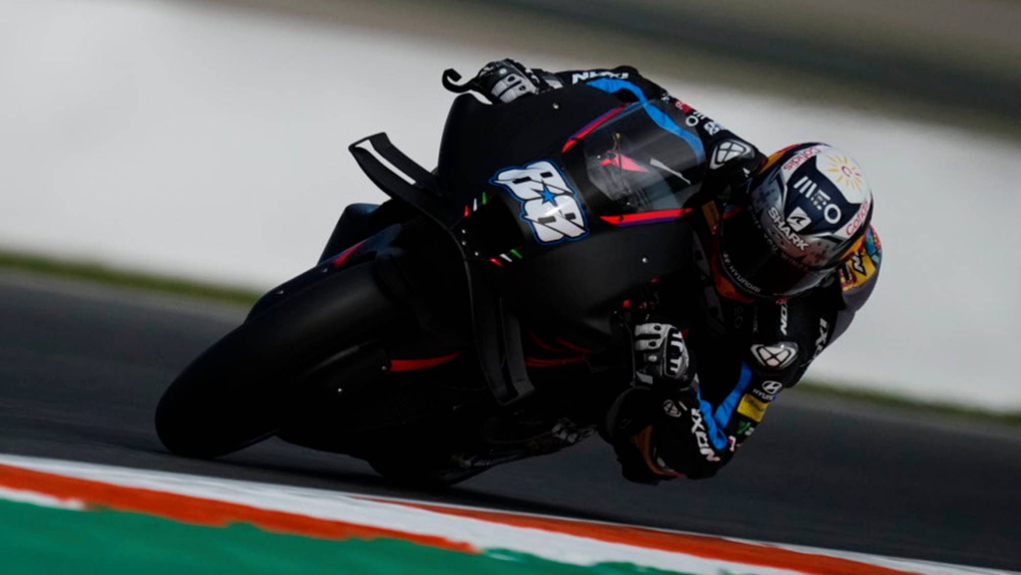 Miguel Oliveira ficou satisfeito com os testes feitos na nova moto para uma temporada que terá início em Portimão