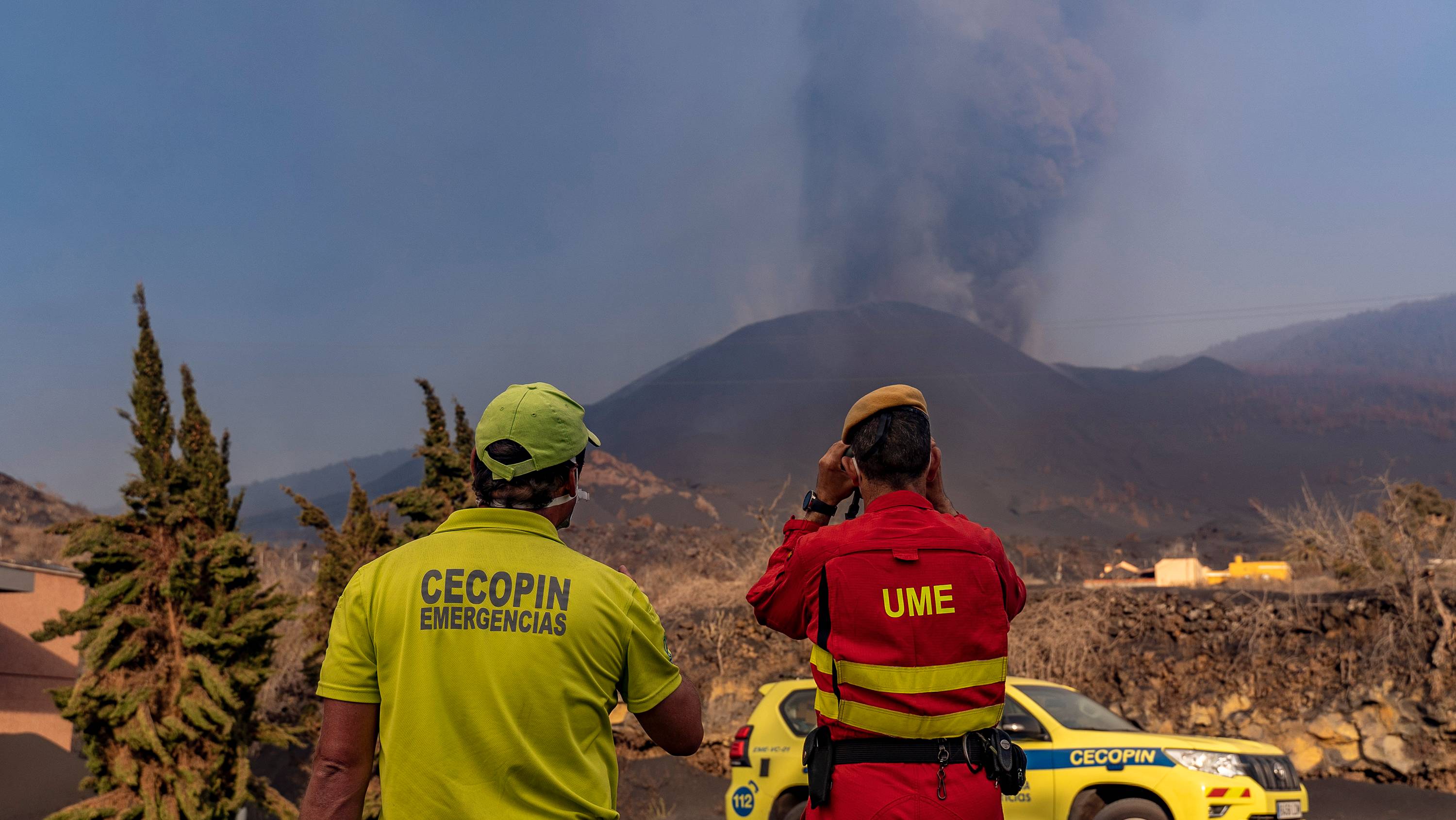 Army Pays Tribute To Lives Lost In Cumbre Vieja Eruption