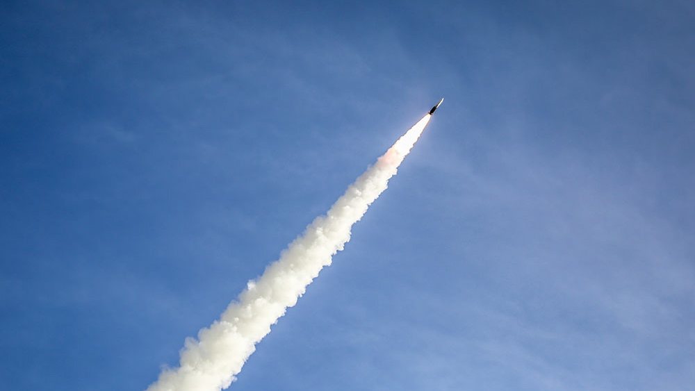 Uma imagem de um míssil a ser lançado do Irão, a 5 de novembro de 2018