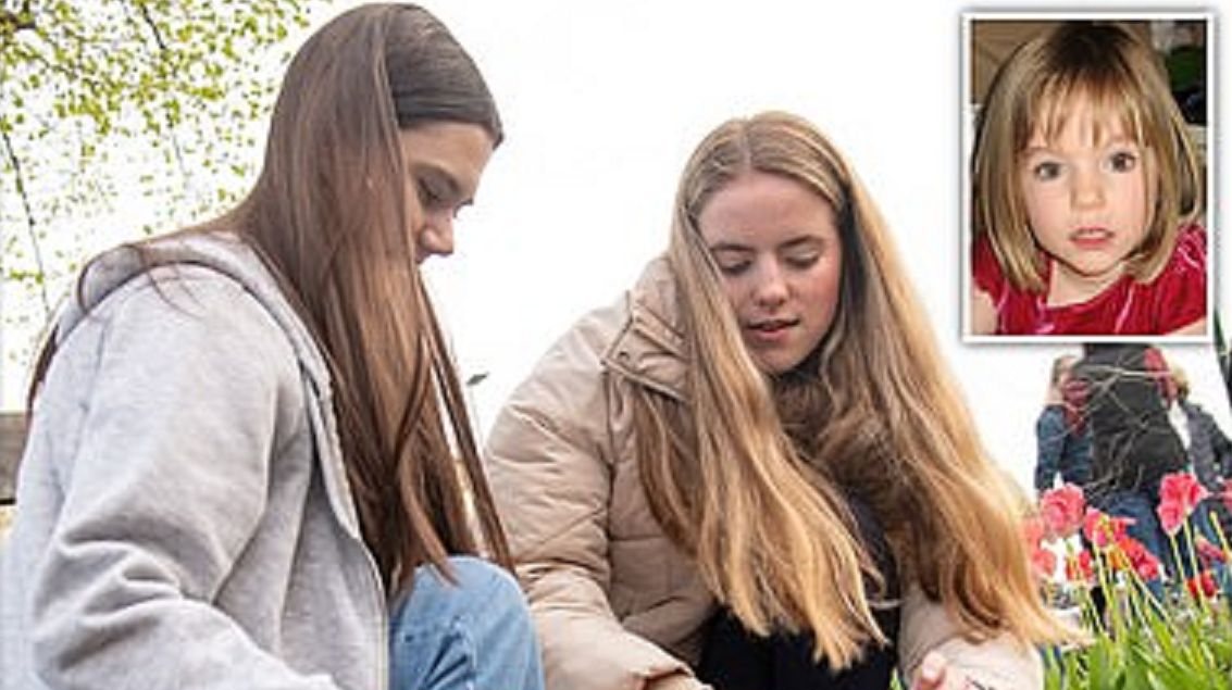 A irmã mais nova de Madeleine McCann, Amelie McCann, à direita com cabelo loiro