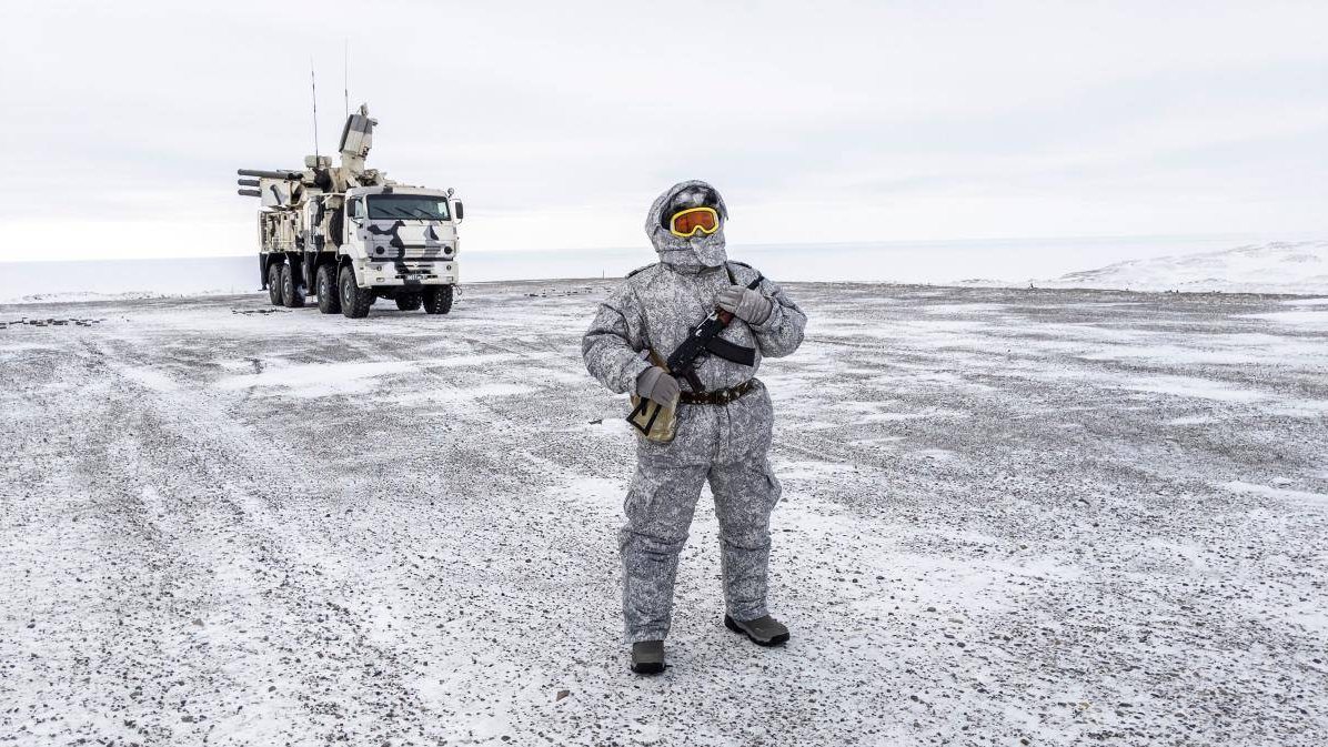 Com base em Pechenga, Murmansk, a 200.ª Brigada Separada de Fuzileiros Motorizados é uma das duas brigadas de guerra do Ártico
