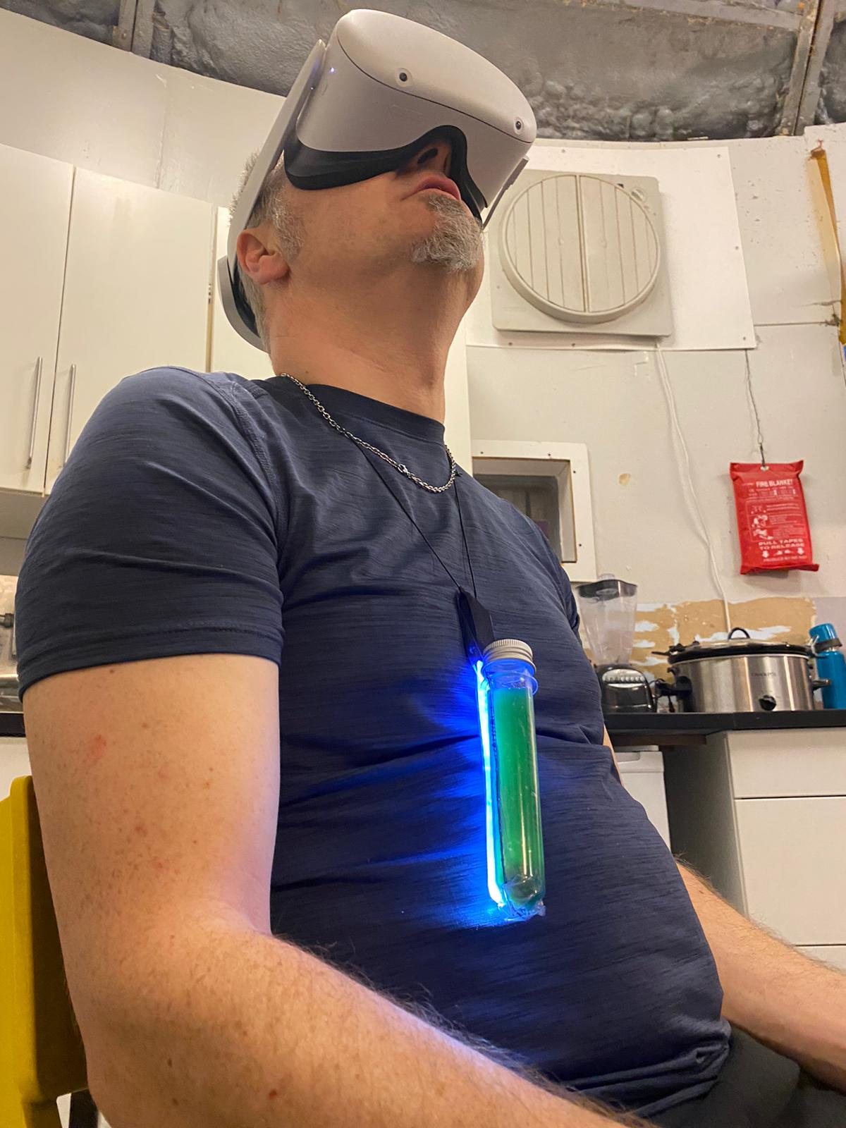 realidade virtual e uma visita de simon à estação espacial internacional