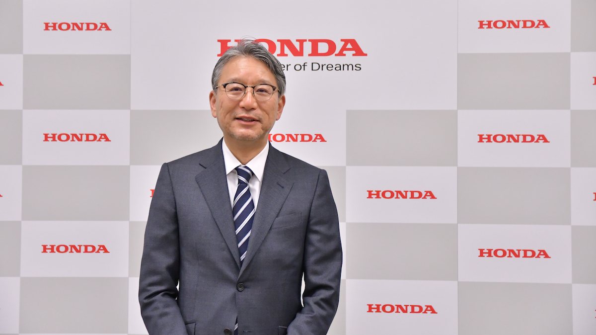 Toshihiro Mibe, CEO da Honda e ex-responsável pela investigação e desenvolvimento da marca, não acredita na utilização de hidrogénio nos motores de combustão