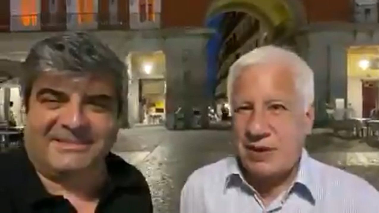Pedro Ramos (à esquerda) argumenta que o vídeo era privado e que não serviu para desrespeitar os colaboradores da TAP