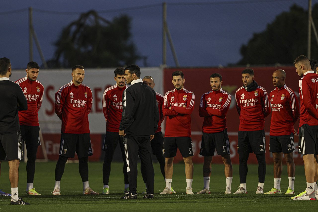 Nélson Veríssimo fala ao grupo de trabalho, SL Benfica