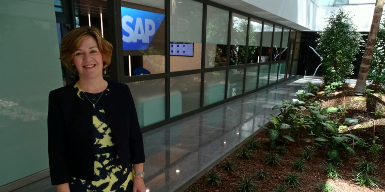 &quot;Empresas querem proteger-se da disrupção e, ao mesmo tempo, disromper&quot;. Entrevista a Adaire Fox-Martin, da alemã SAP.