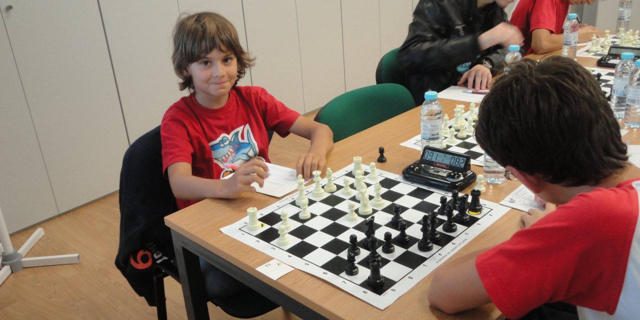O jogo de xadrez by Francisco Veiga on Prezi Next