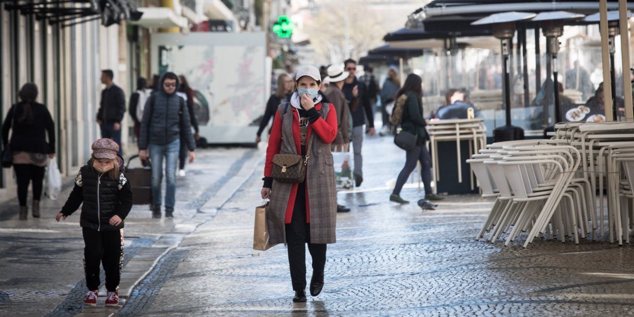 Há já três regiões em Espanha que obrigam o uso de máscara na rua