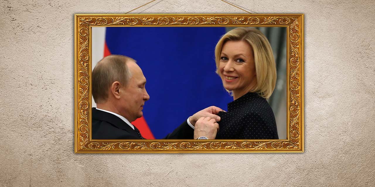 Em 26 de janeiro de 2017, Maria foi agraciada com a Ordem da Amizade pelo Presidente Putin, que a recebeu no Kremlin