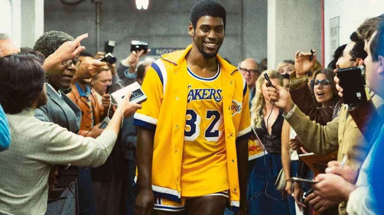 Quincy Isaiah é o ator que interpreta Earvin &quot;Magic&quot; Johnson, o homem responsável pelo &quot;Showtime&quot; dos Lakers