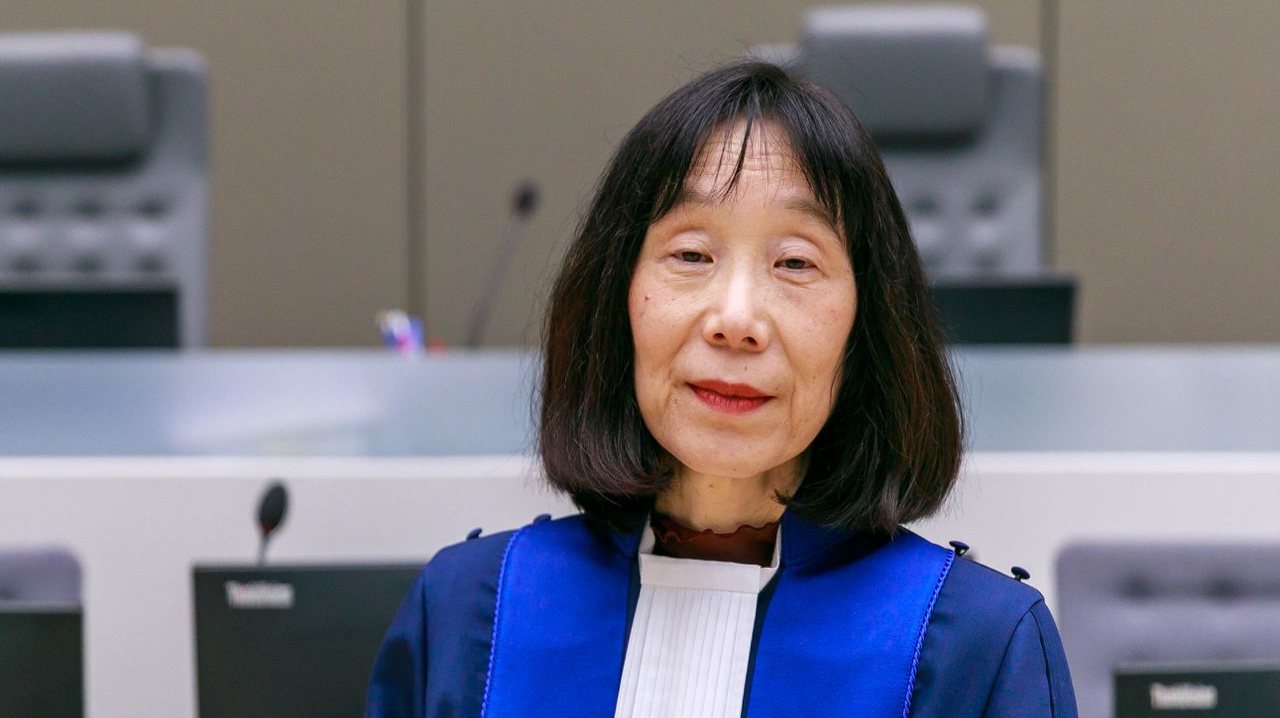 Rússia coloca juíza Tomoko Akane do Tribunal Penal Internacional na lista dos criminosos procurados