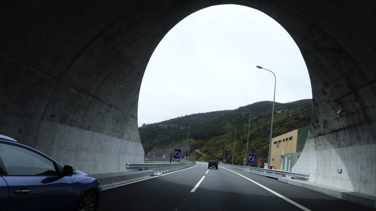 O Túnel do Marão está inserido na Autoestrada 4 (A4)