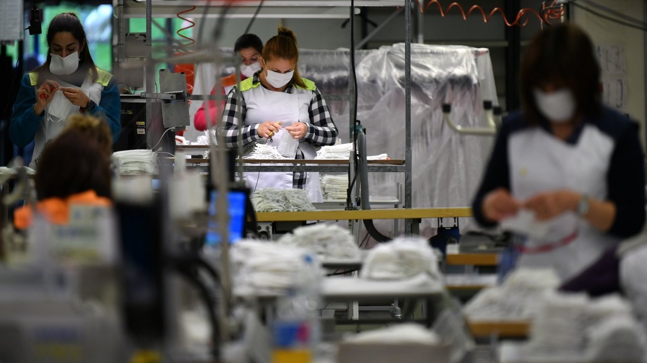 A balança comercial do setor têxtil e vestuário teve um saldo positivo de 1.168 milhões de euros