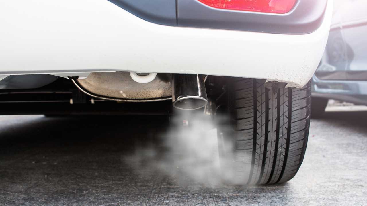 Embora os automóveis representem cerca de 15% do total de emissões na União Europeia, não há escapatória. A partir de 2035, vigora a política de zero emissões