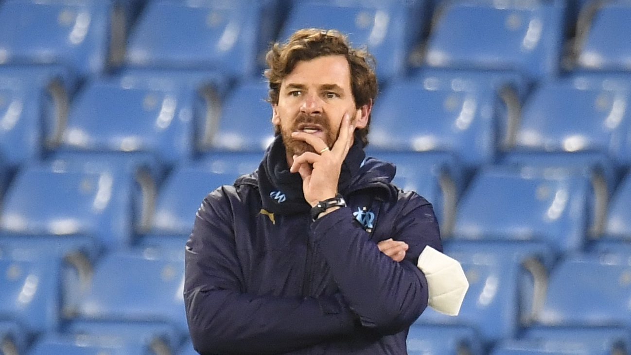 epa08873541 Olympique Marseille&#039;s manager Andre Villas Boas reacts during the UEFA Champions League group C soccer match between Manchester City and Olympique Marseille in Manchester, Britain, 09 December 2020.  EPA/Peter Powell / POOL