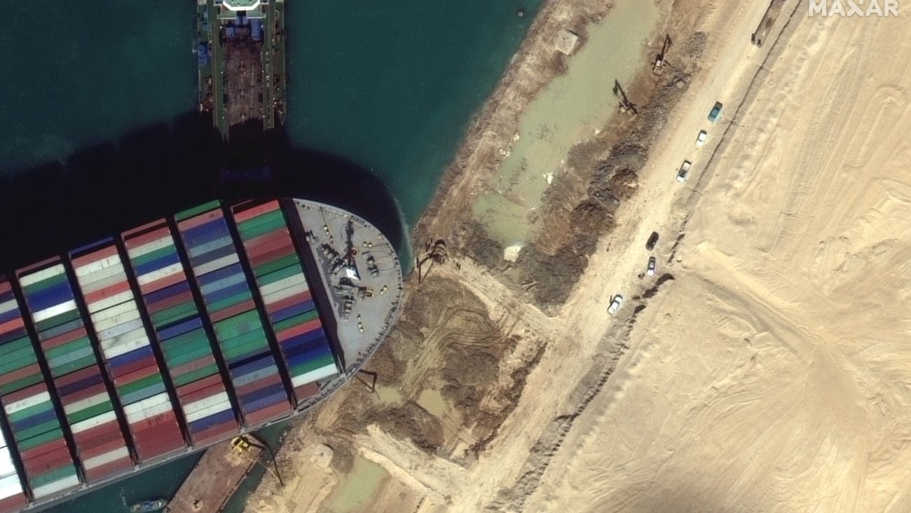 O Ever Given  ficou encalhado no Canal do Suez no passado dia 23 de março.