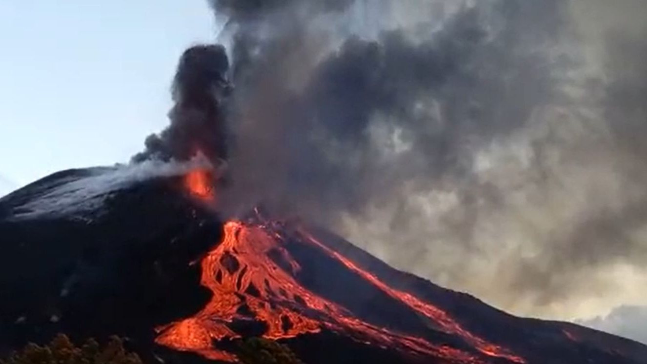 Com o aumento de atividade vulcânica, também aumenta a superfície afetada pela lava